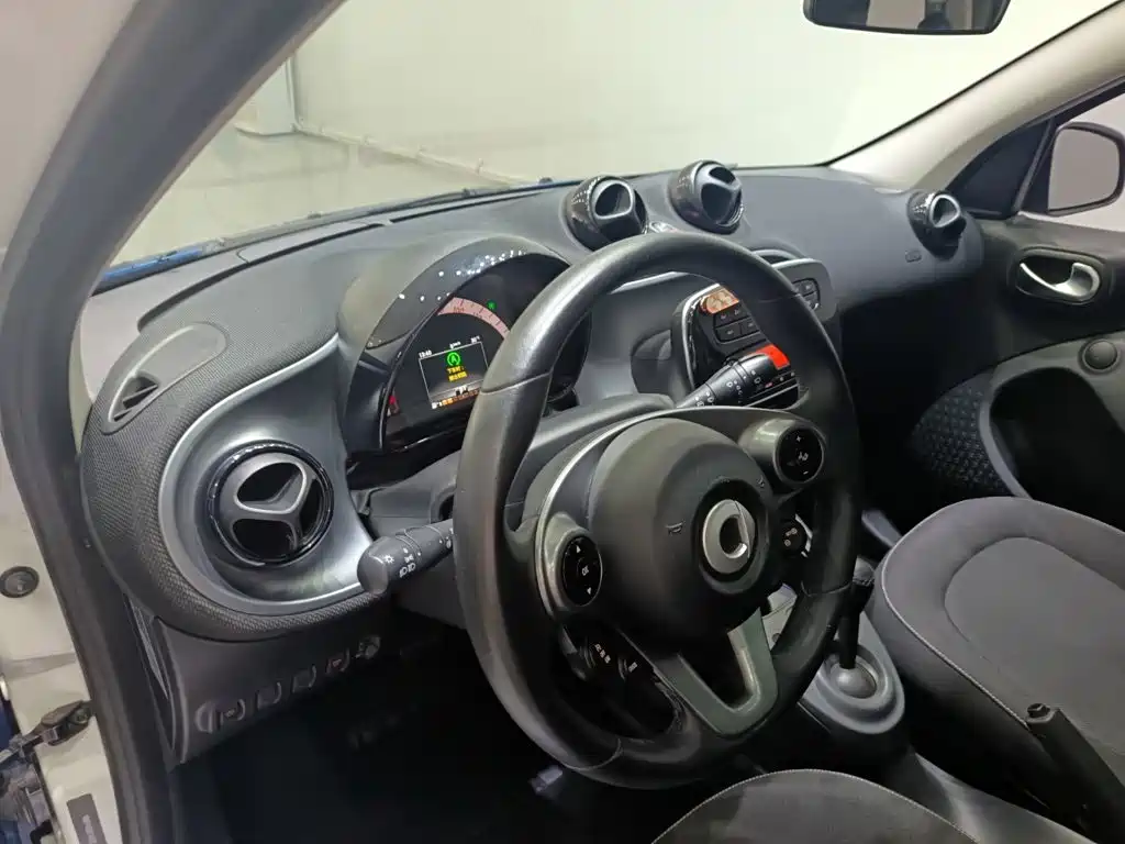 smart forfour 2018 2016 1.0L 52kW Passion Edition