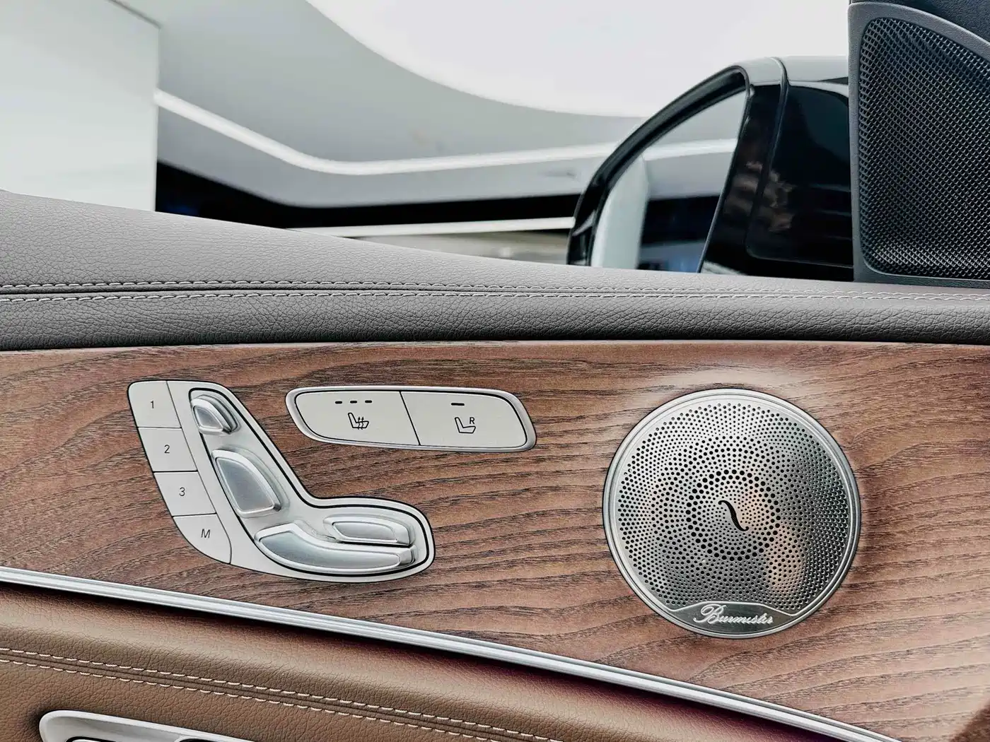 Mercedes-Benz E-Class 2023 Facelift E 300 L Fashion фото 11