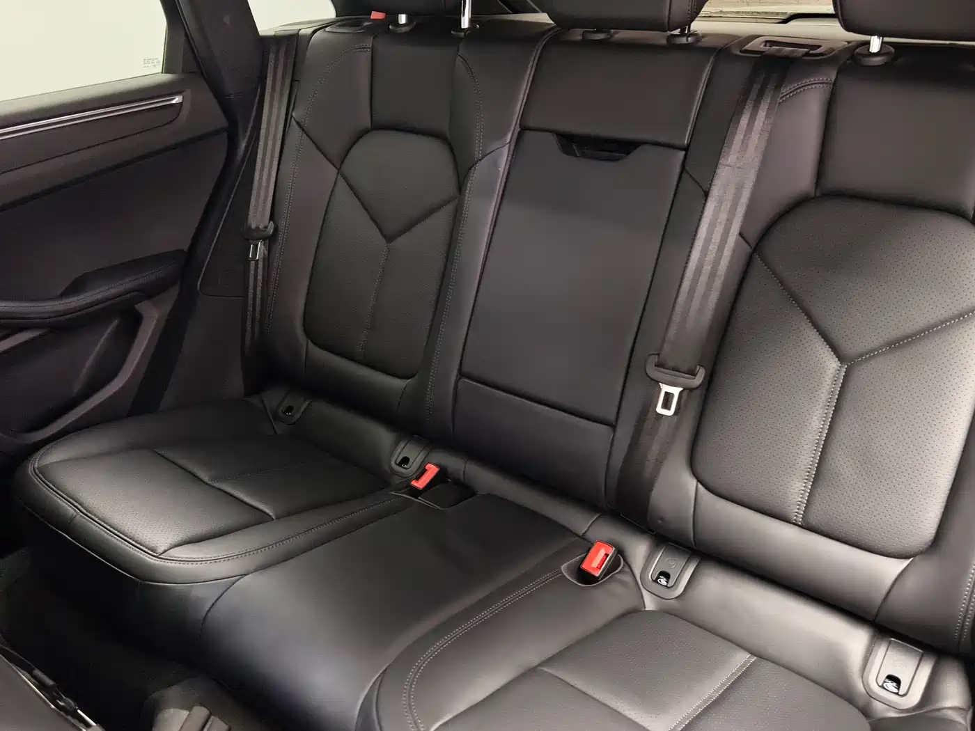 Porsche Macan 2024 Macan 2.0T фото 14