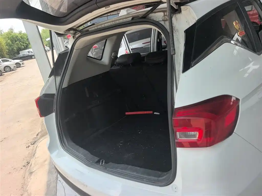 Haval M6 2018 1.5T Manual 2WD Urban фото 19