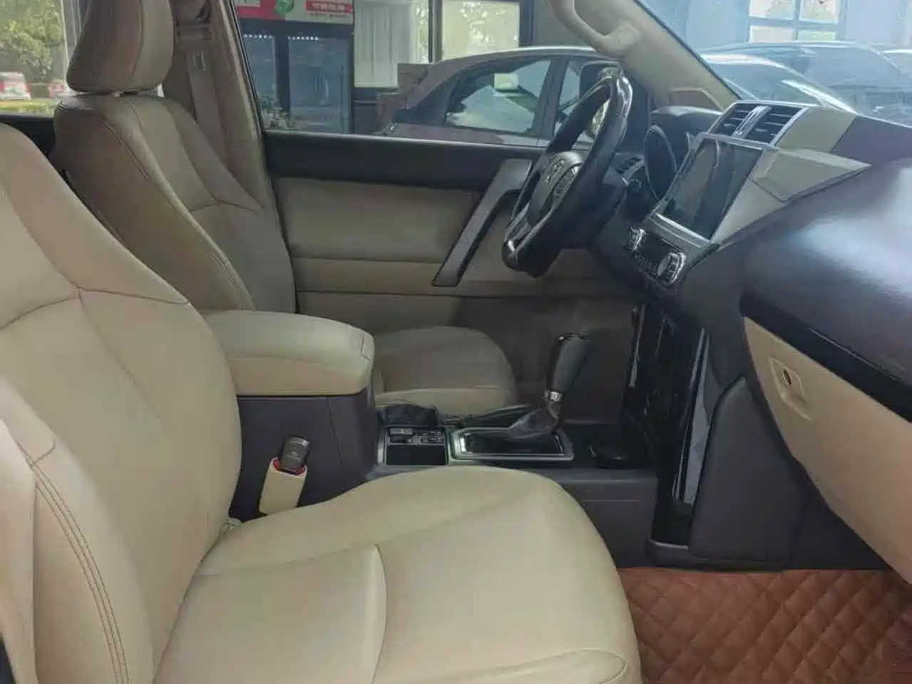 Toyota Prado (Import) 2014 2.7L Automatic Standard Edition фото 7