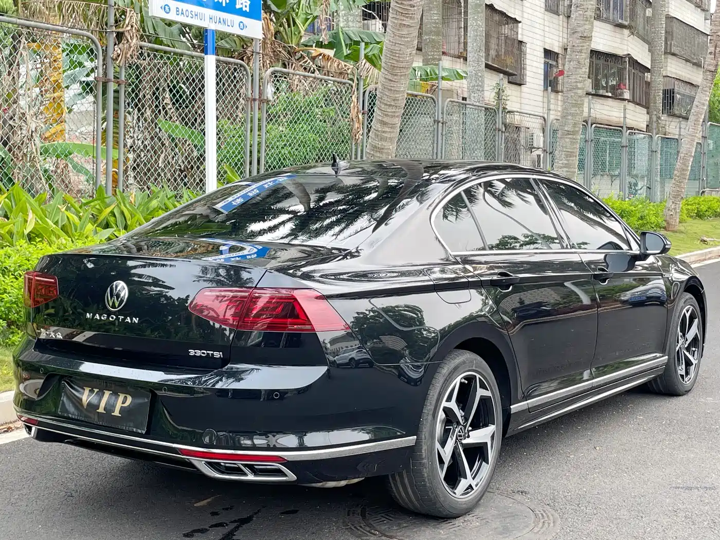 Volkswagen Magotan 2024 2 Million Units Public Sharing Edition 330TSI DSG Luxury фото 10