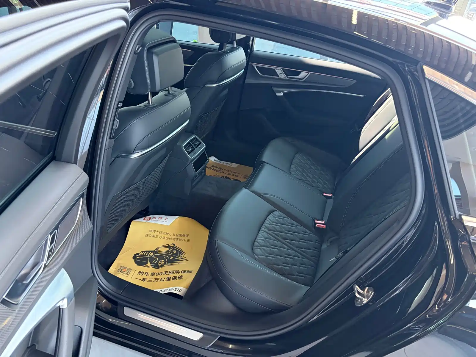 Фото 5 - Audi A6L