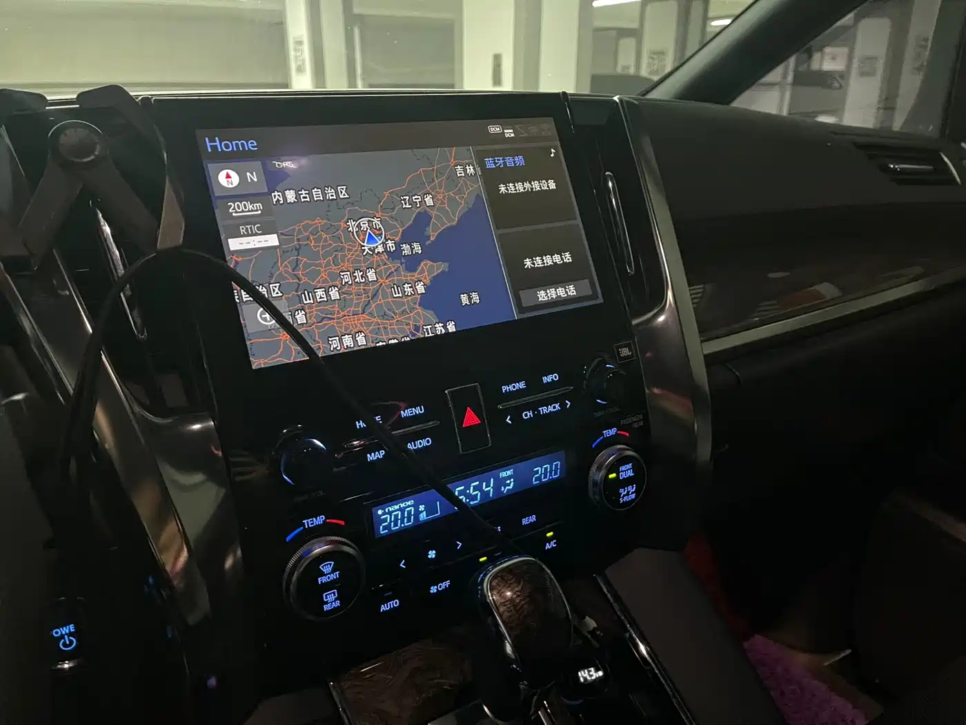 Toyota Alphard 2020 Hybrid 2.5L Premium Edition фото 12