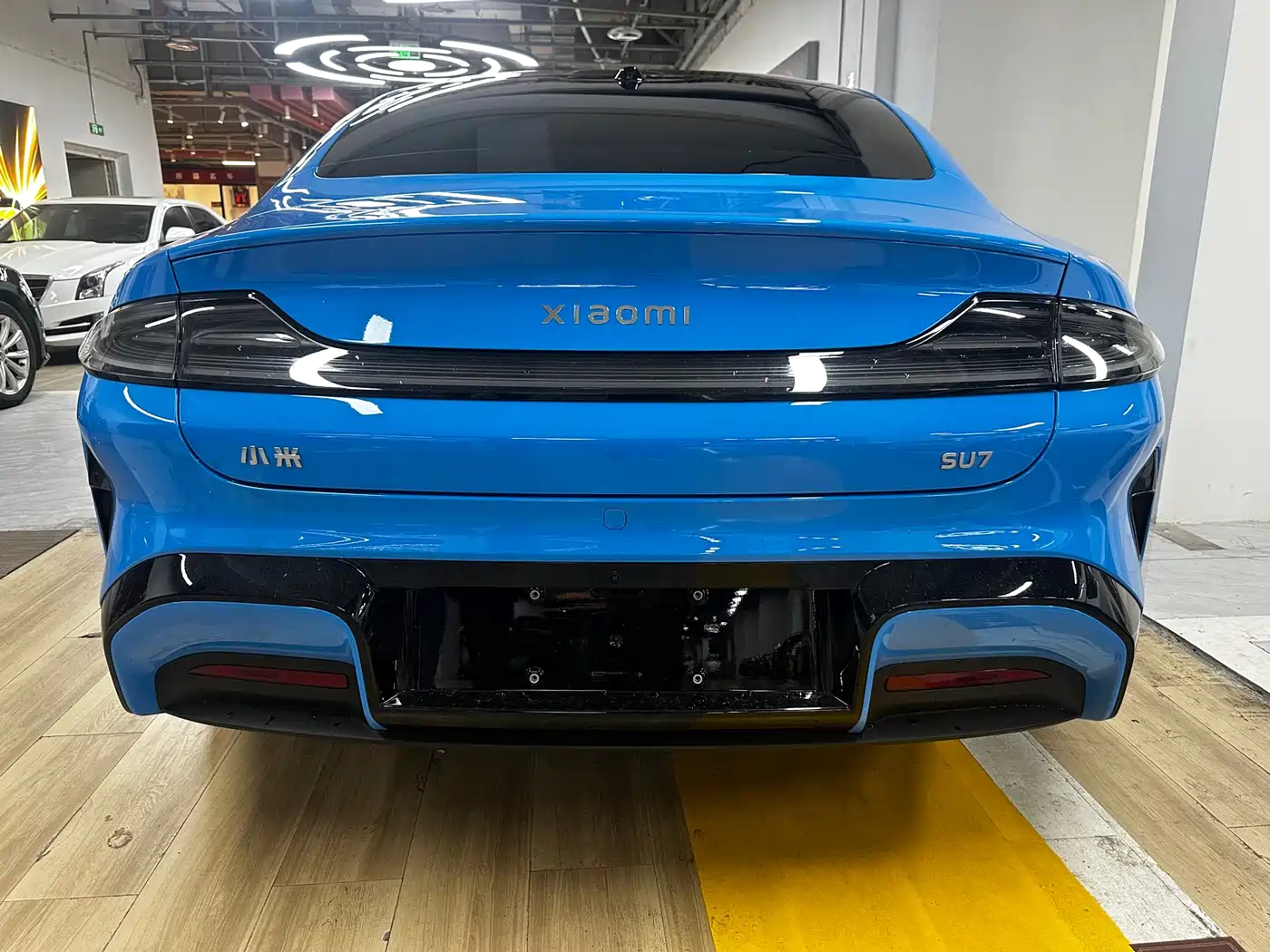 XIAOMI CAR XIAOMI SU7