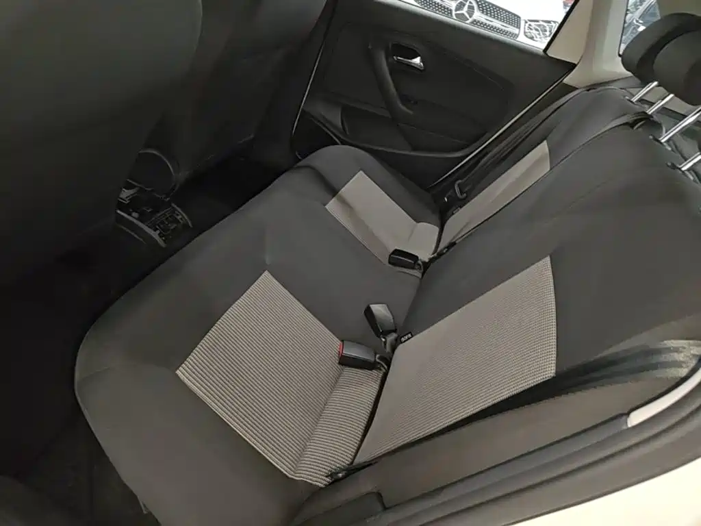 Volkswagen Polo 2018 1.5L Auto Safe Drive фото 17
