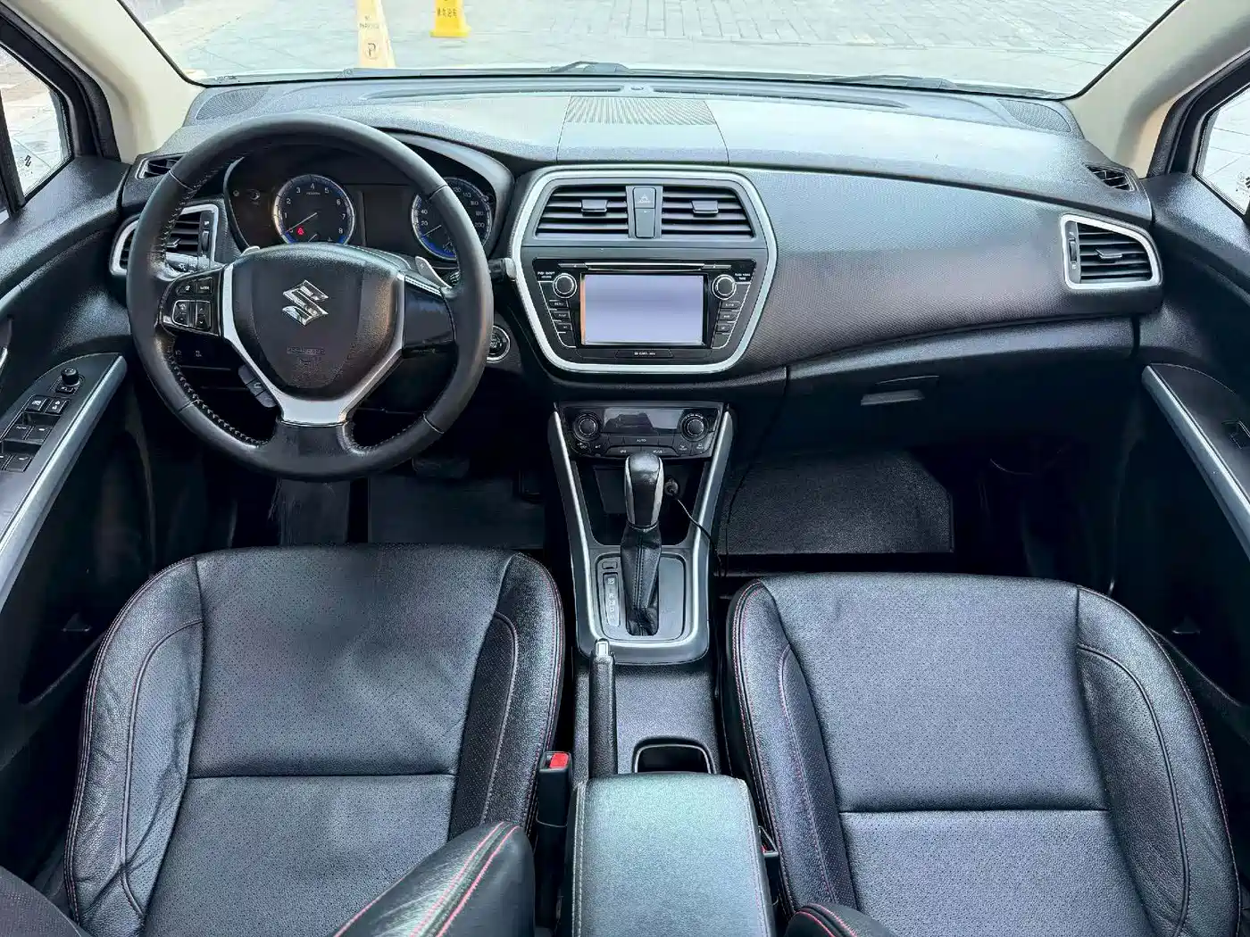 Suzuki SX4 S-Cross 2014 2014 1.6L CVT 2WD Elite