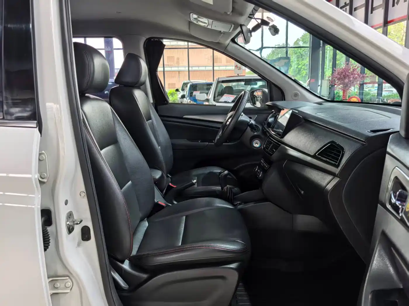 CHANGAN CHANGAN AUCHAN A600