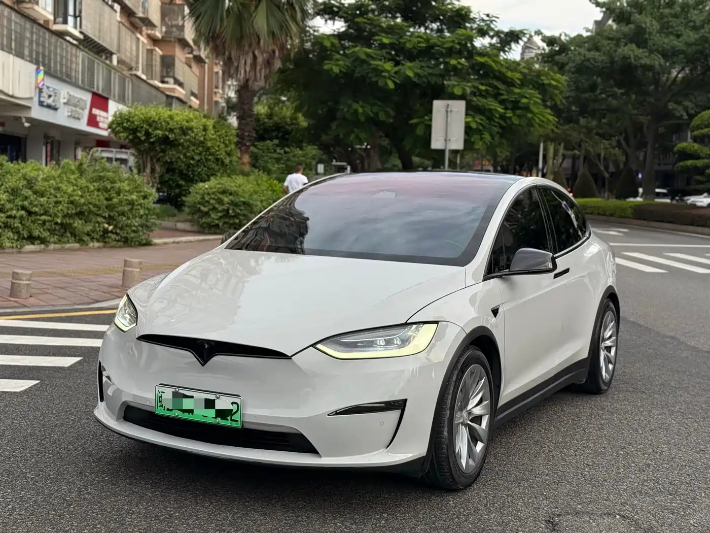 Photo 1 - Tesla Model X