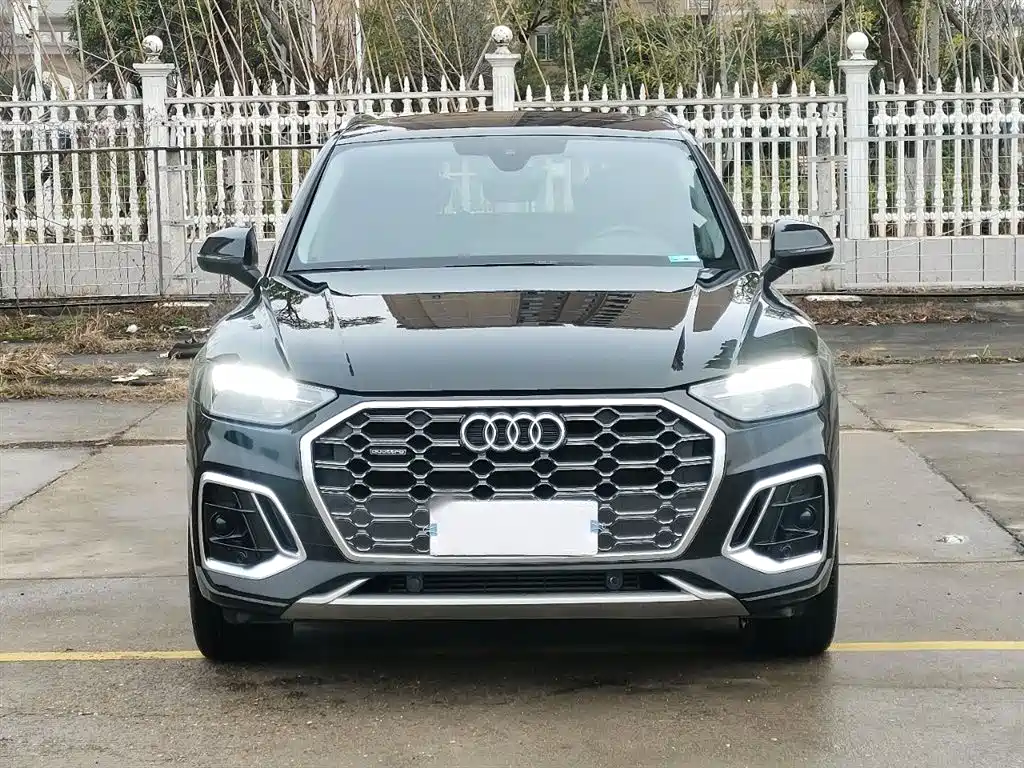 Audi Q5L 2022 Facelift 40T Luxury Dynamic фото 11