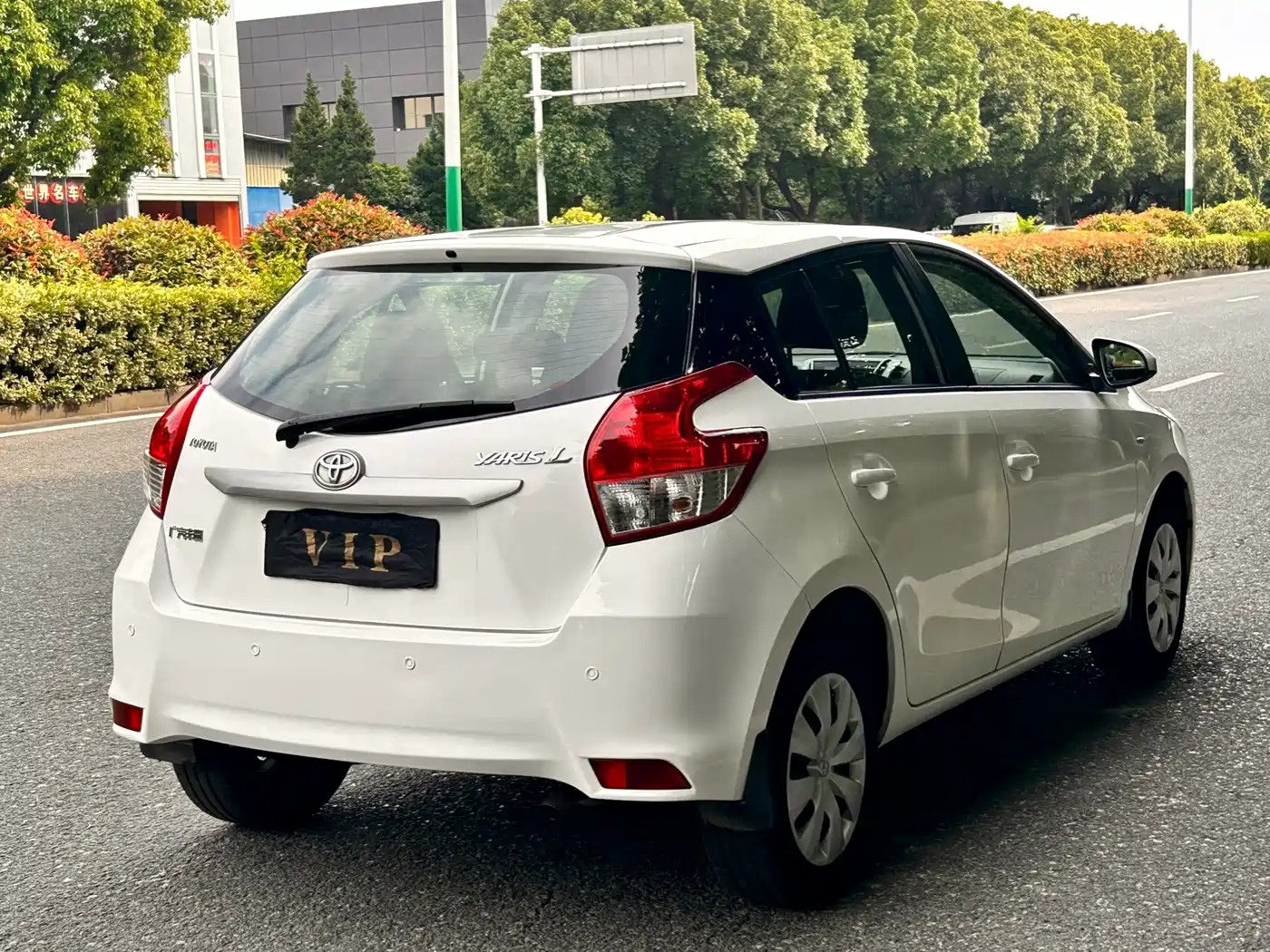 Toyota YARiS L Zhi Xuan 2015 2015 1.5E Auto Charming Edition