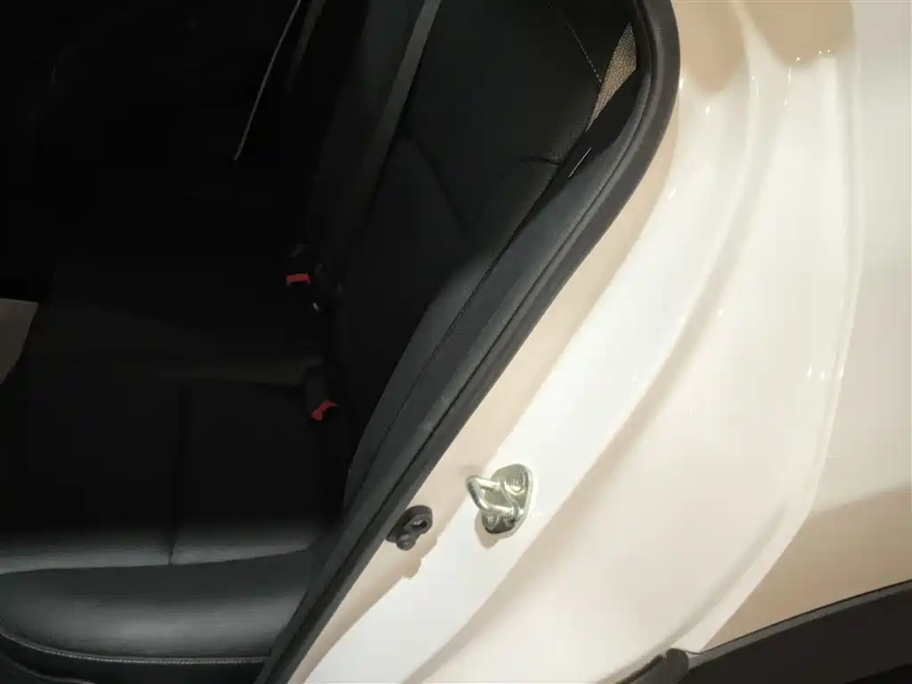 Kia KX1 2021 1.4L CVT Sunroof Version фото 14
