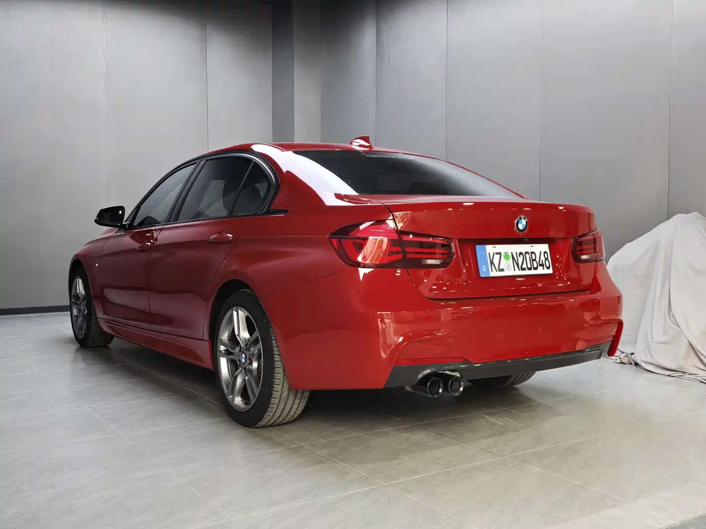 BMW 3 Series 2018 320Li M Sport Black Night Edition фото 21