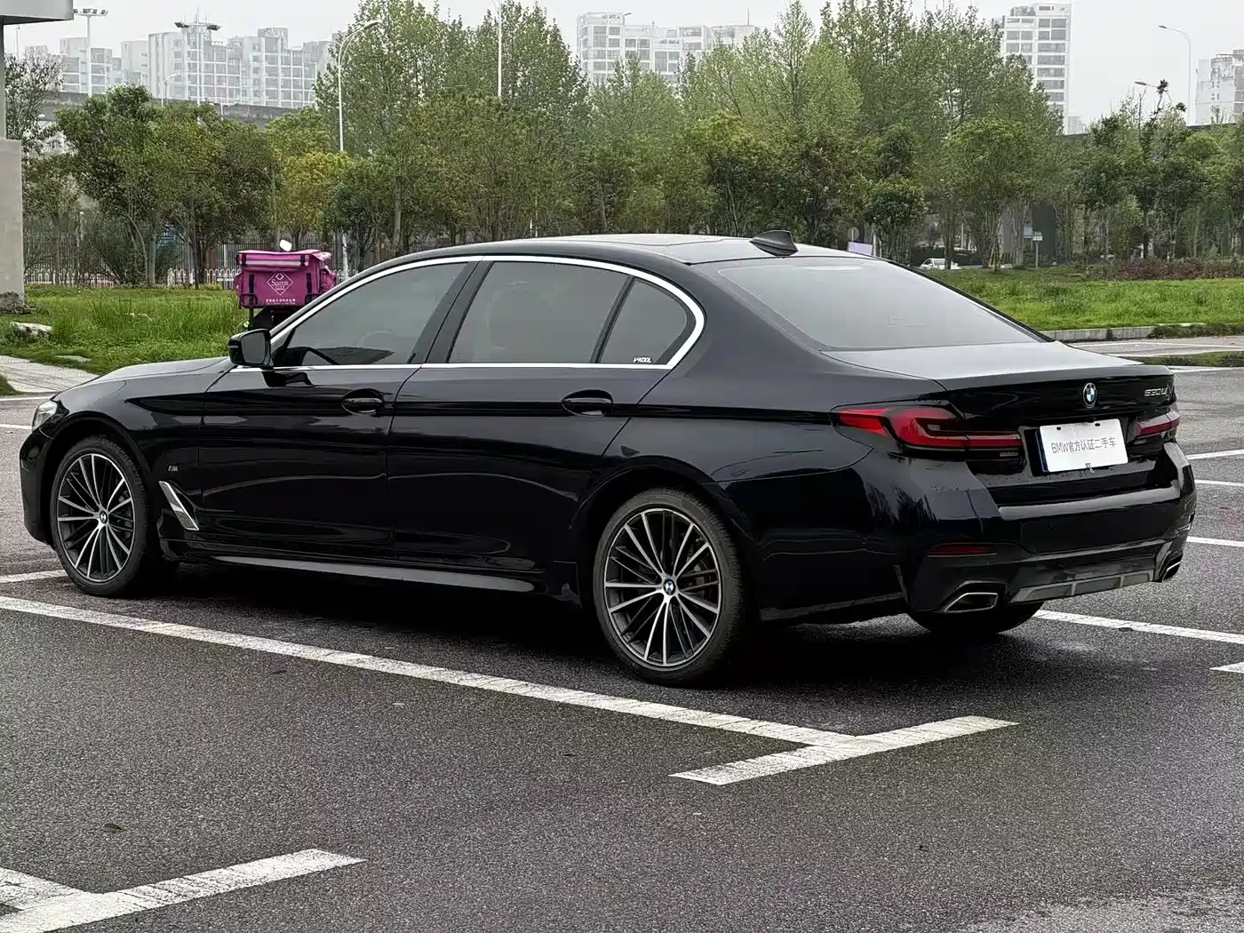 BMW 5 SERIES