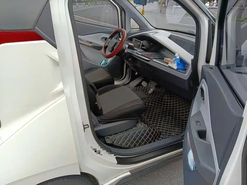 Baojun E200 2021 2020 305KM Smart Edition