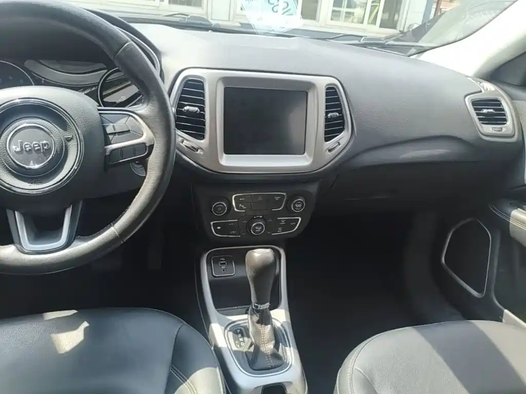 Jeep Compass 2017 2017 200T Automatic Family Edition