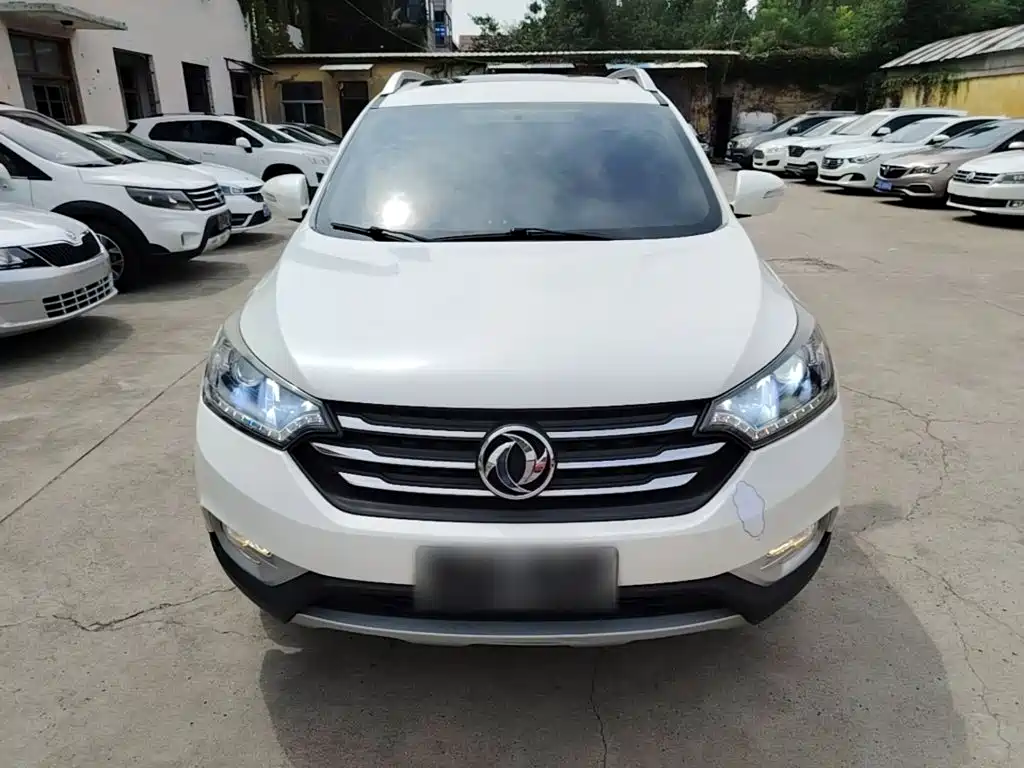 Dongfeng Aeolus Dongfeng Fengshen AX7 2016 2015 2.3L Automatic Premium