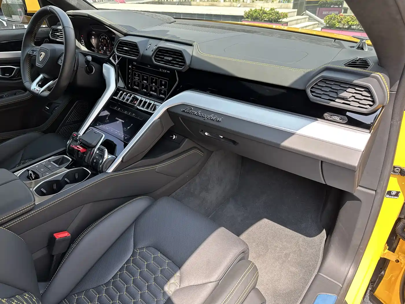 Lamborghini Urus 2021 4.0T V8 фото 11