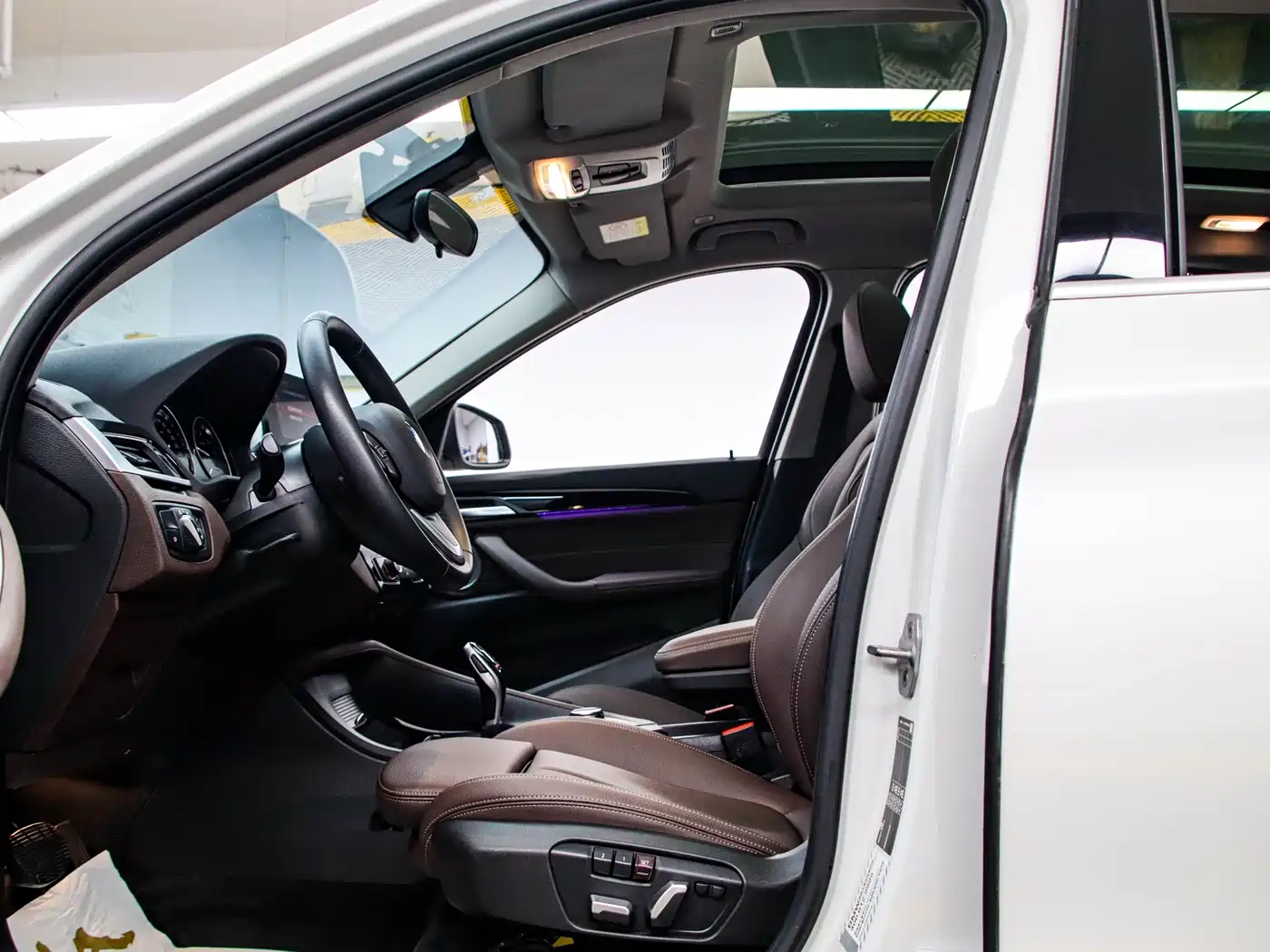BMW X1 2022 sDrive20Li Fashion фото 12