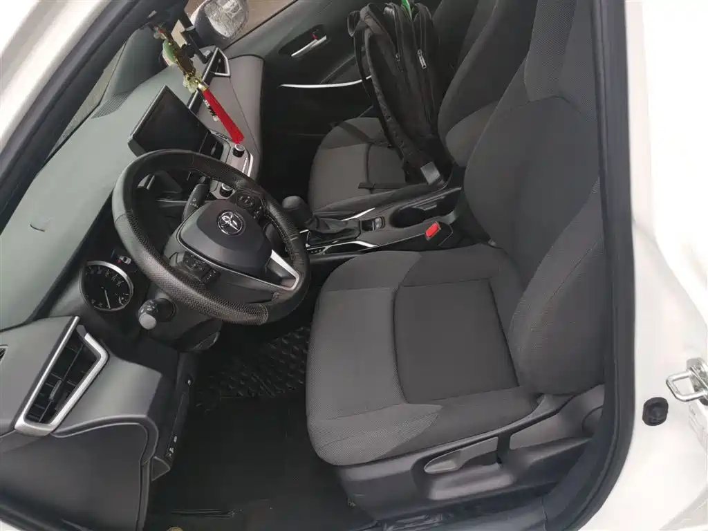 Toyota Levin 2022 Dual Engine 1.8H E-CVT Leading Edition фото 15