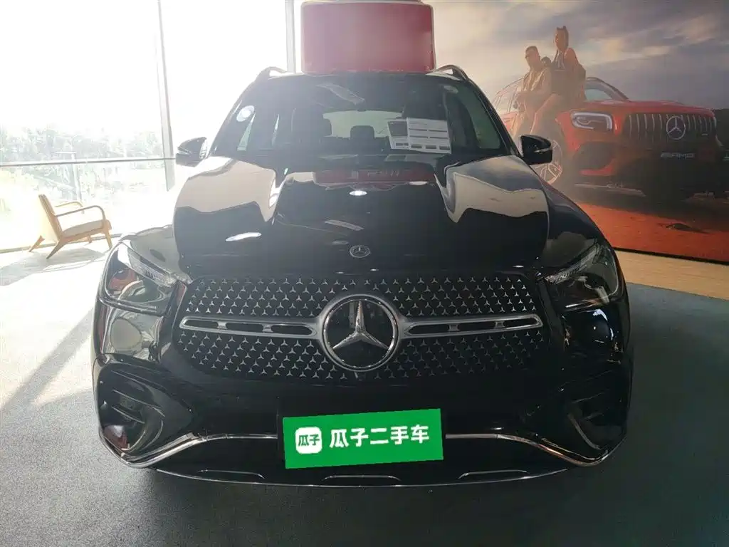 Mercedes-Benz GLE 2024 GLE 450 4MATIC Fashion фото 3