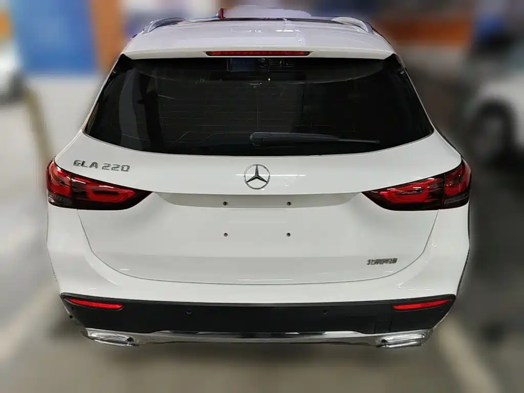 Mercedes-Benz GLA 2023 2023 GLA 220