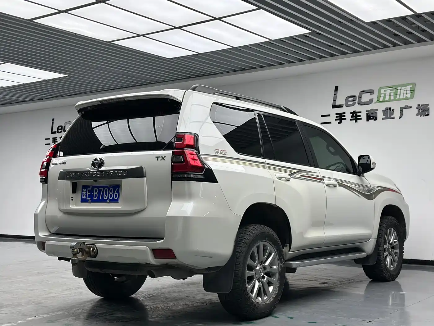 Toyota Prado 2018 3.5L Auto TX фото 6