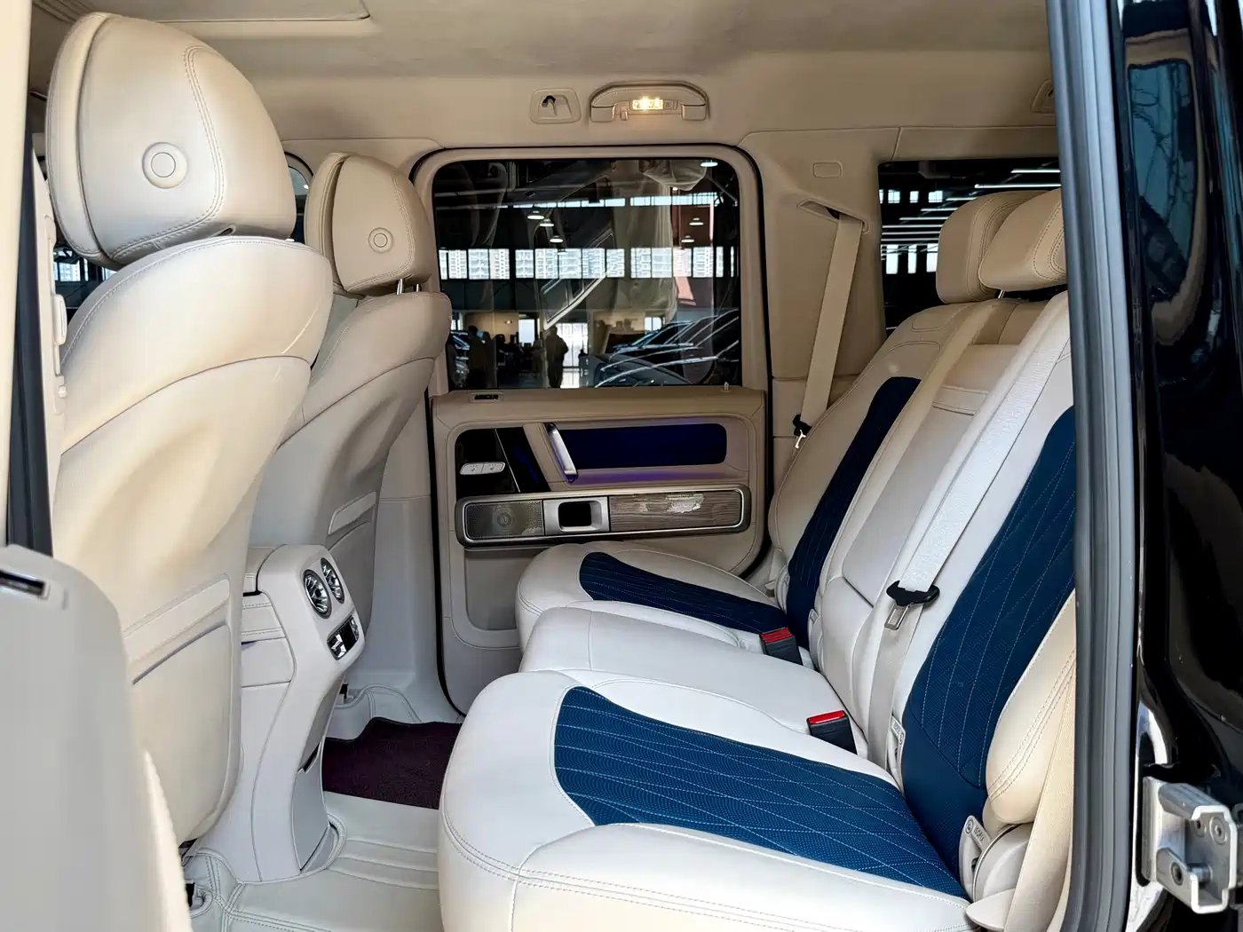 Mercedes-Benz G-Class 2020 G 500 Time Inscription Special Edition фото 28