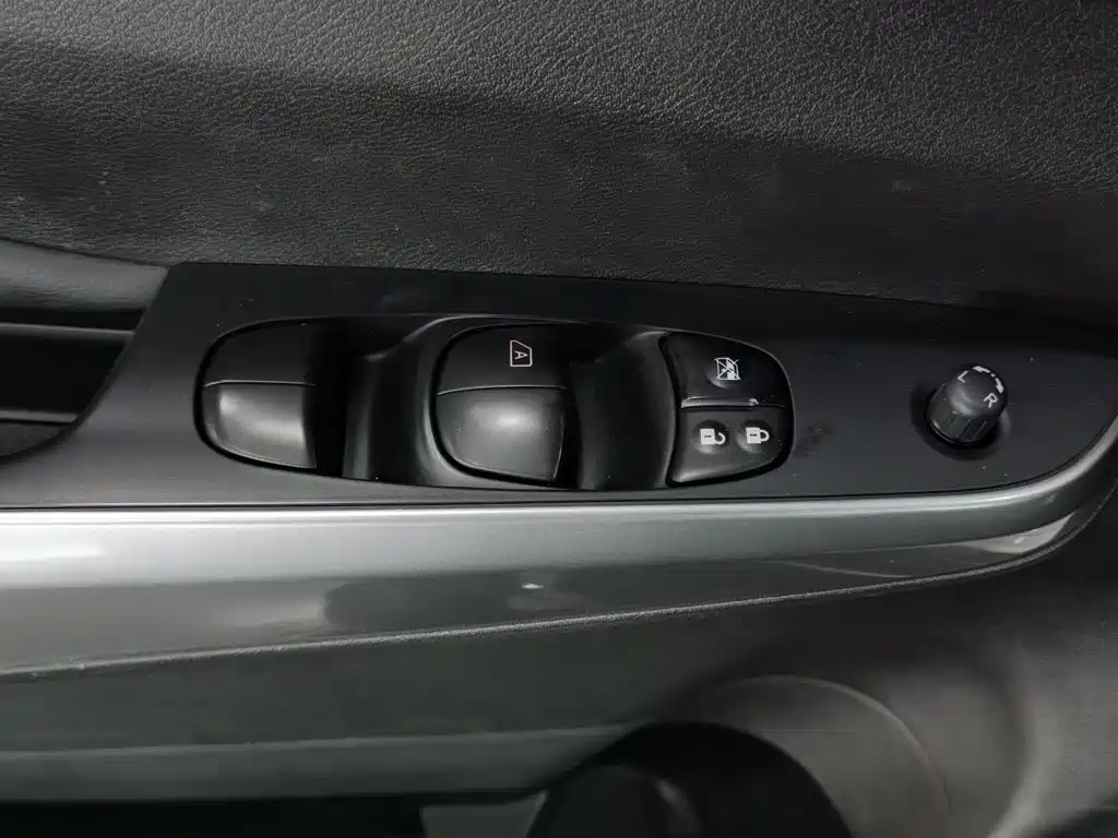 Nissan Terra 2019 2018 2.5L Automatic 4WD Luxury Edition