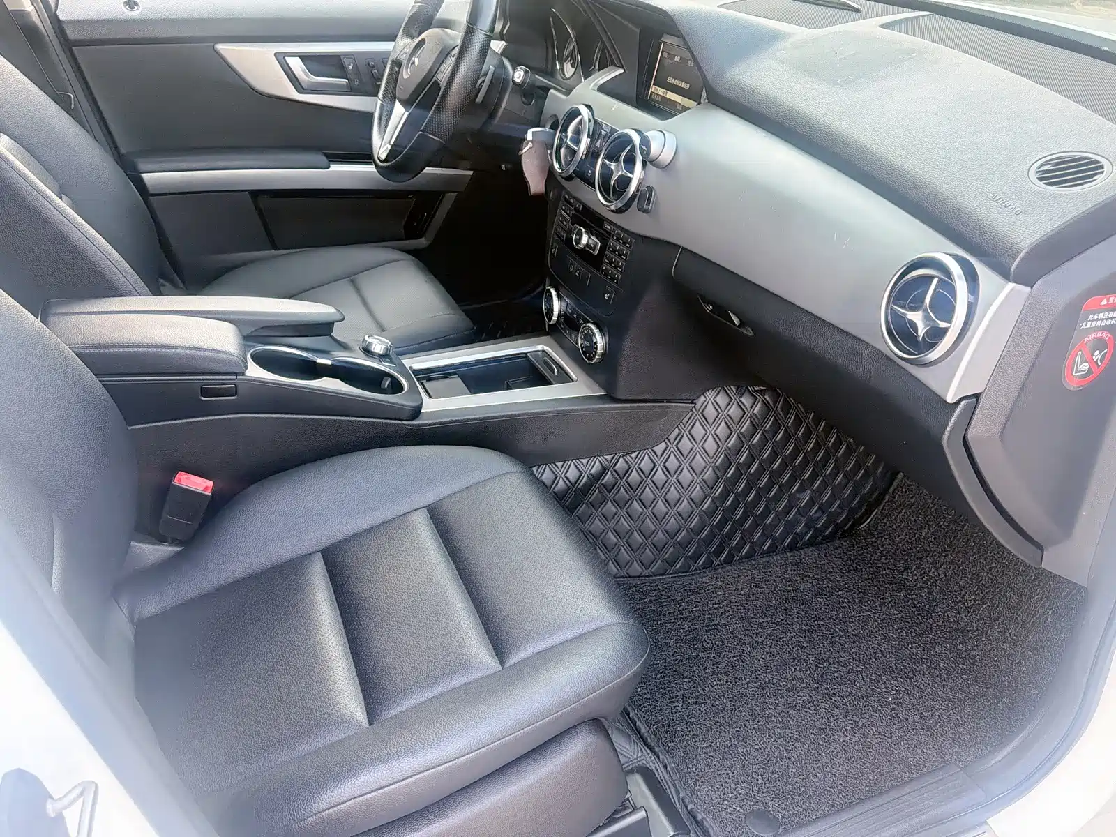 صورة 18 - Mercedes-Benz GLK-Class