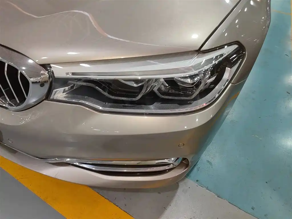 BMW 5 Series New Energy 2019 Facelift 530Le Pioneer Edition фото 24