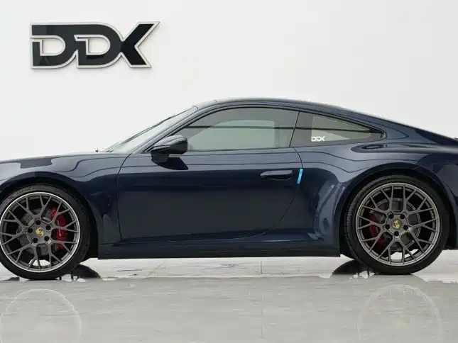 Photo 7 - Porsche 911
