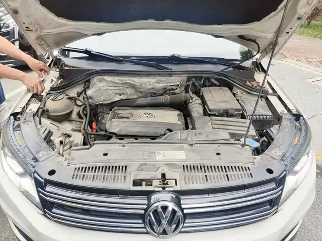Volkswagen Tiguan 2013 2.0TSI Auto 4WD Luxury Edition — фото 3