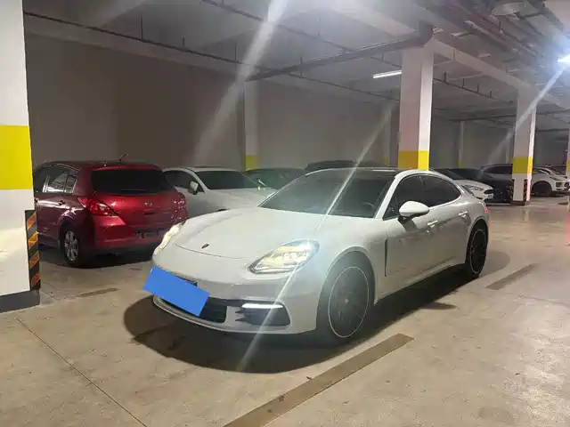 Porsche Panamera 2019 Panamera 2.9T — фото 1