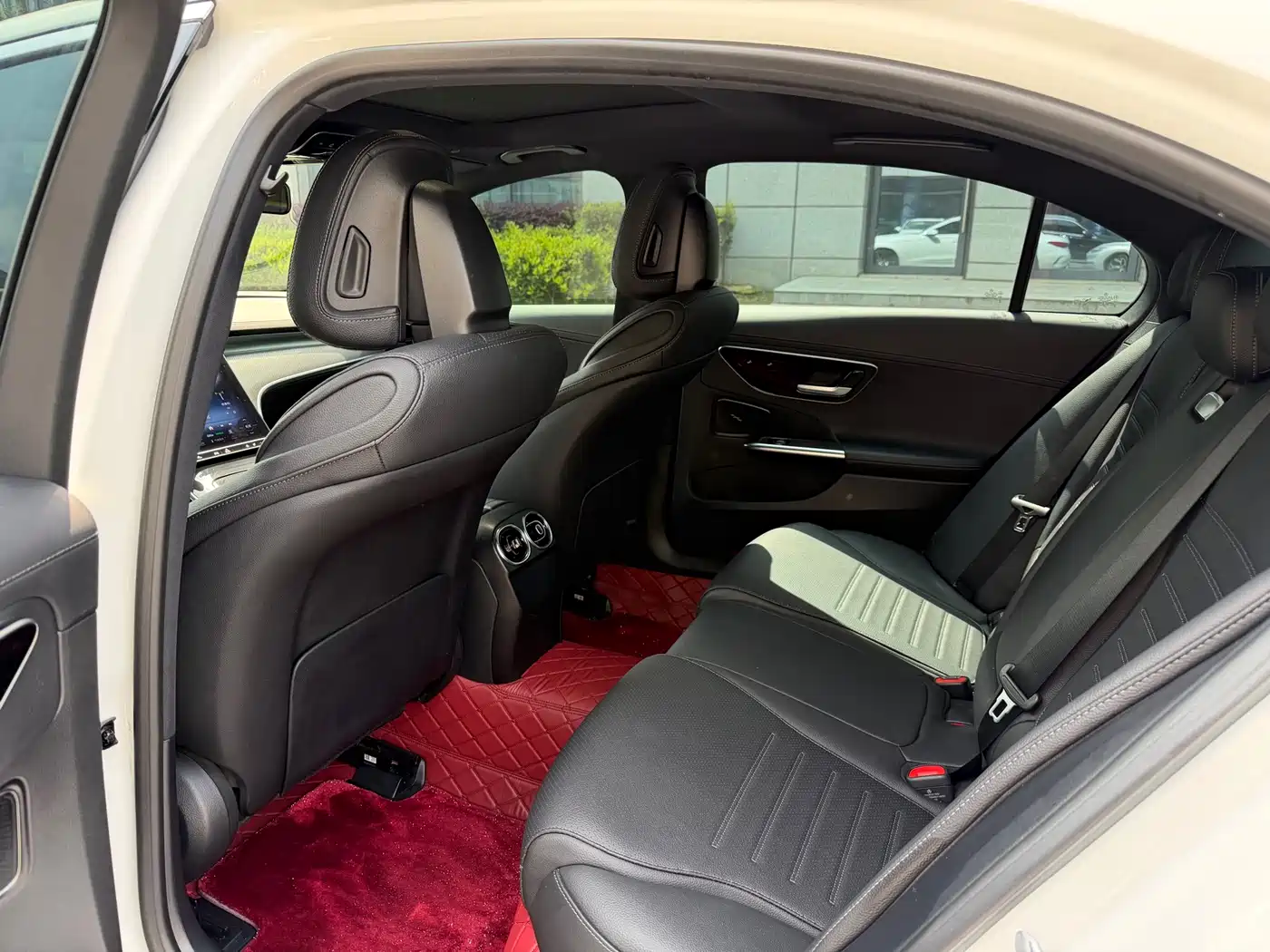 Mercedes-Benz C-Class 2023 C 260 L Sport фото 6