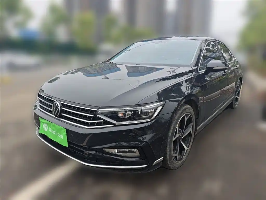 Volkswagen Magotan 2023 2 Million Units Anniversary Edition 330TSI DSG Leading Type
