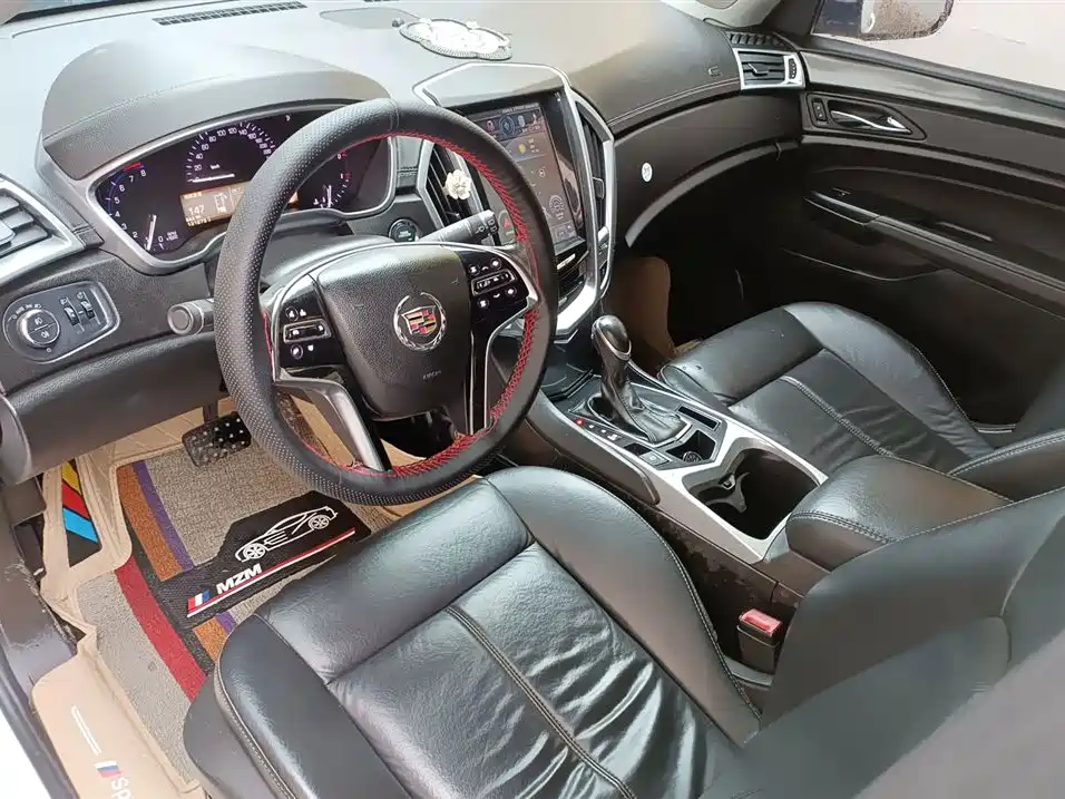 Cadillac SRX 2013 3.0L Leading фото 13