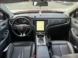 Фото 9 - Roewe RX5