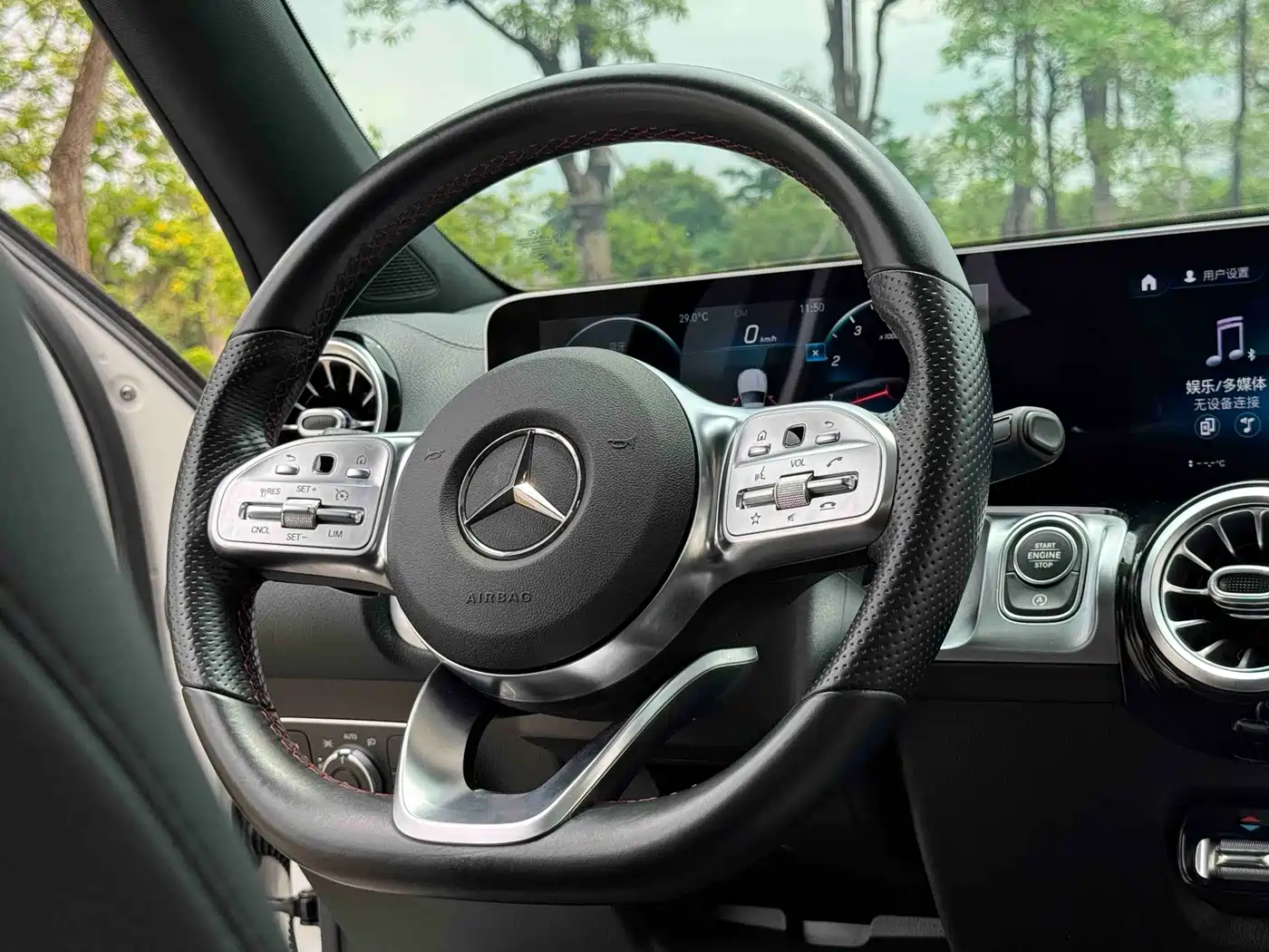 Mercedes-Benz GLB 2020 GLB 200 Fashion фото 21