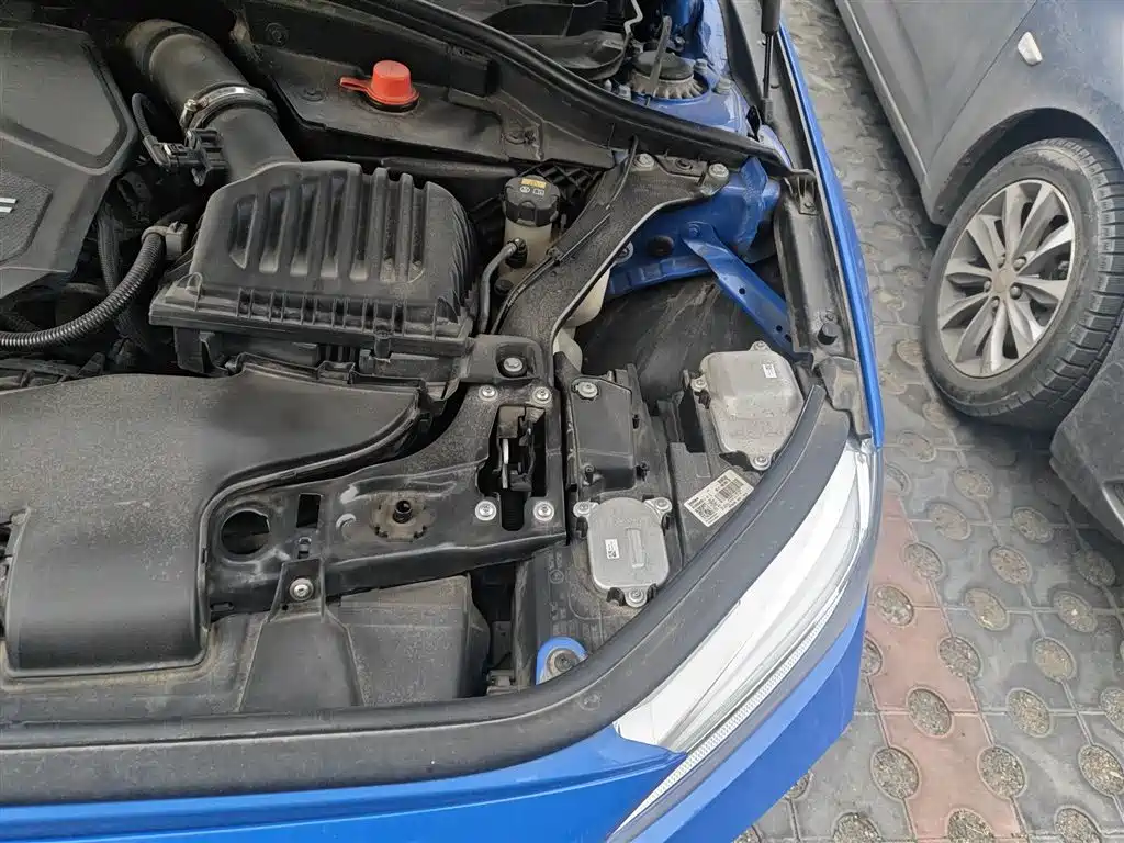 BMW 1 Series 2021 120i M Sport Shadow Edition фото 22