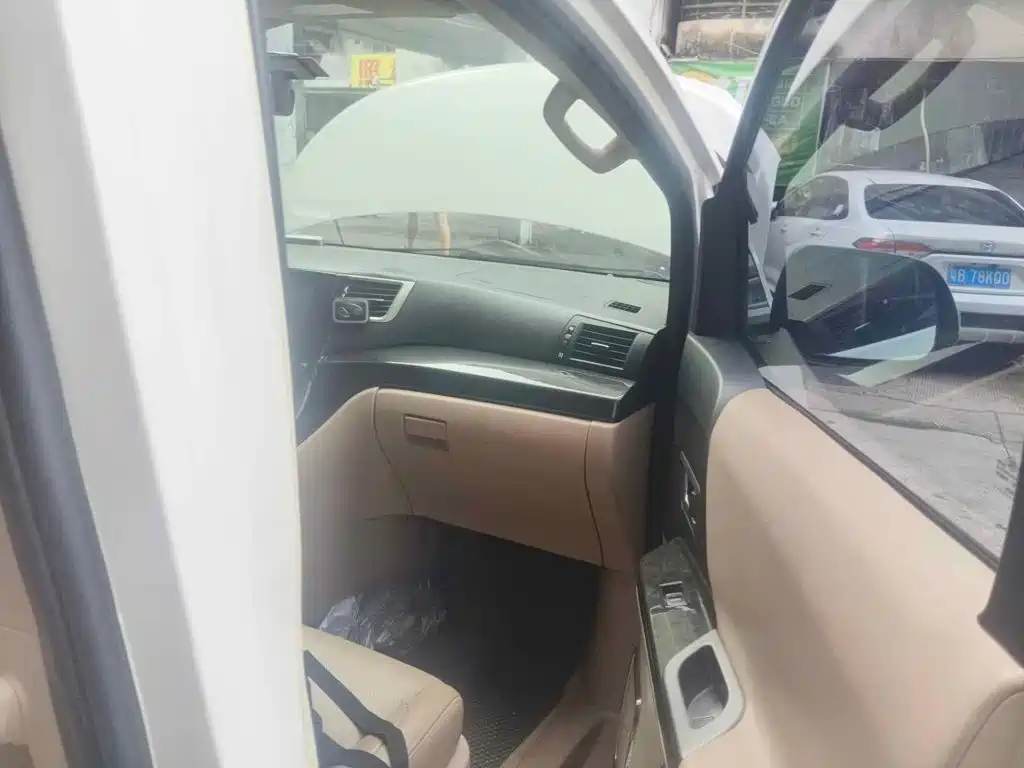 Jiu Long Afei 2018 2017 2.4L Automatic Premium
