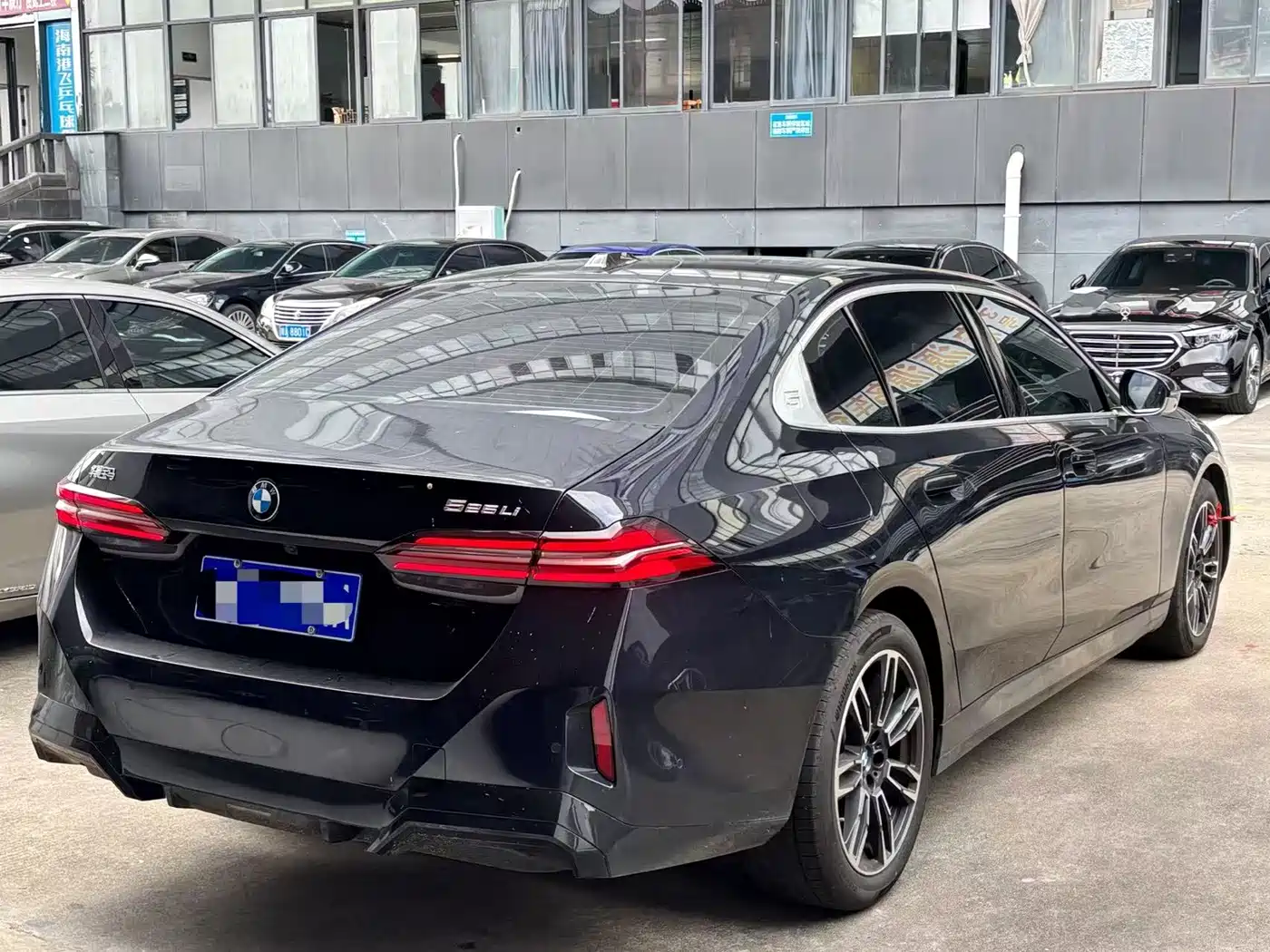 BMW 5 Series 2026 2026 525Li M Sport Package