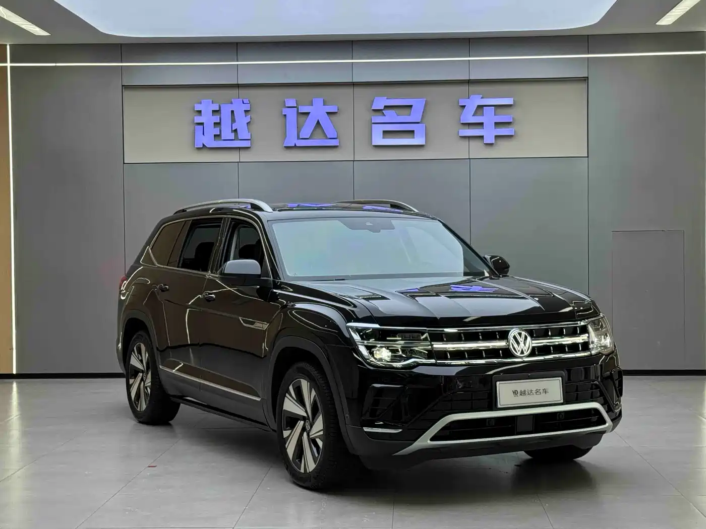 Volkswagen Teramont 2024 380TSI 4WD Prestige Luxury Edition фото 3