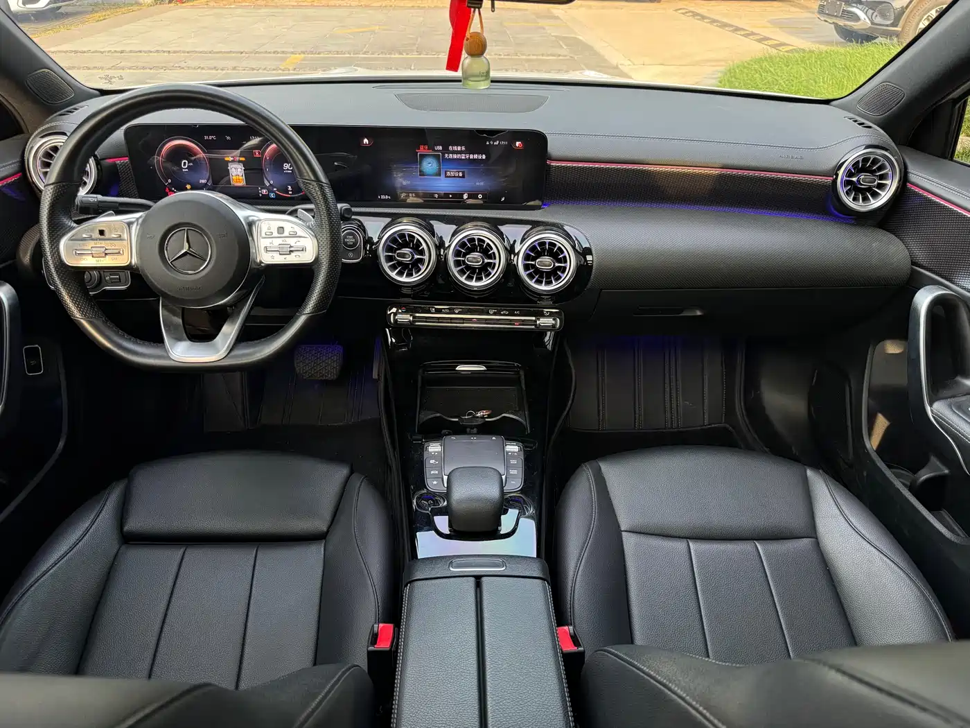 Mercedes-Benz A-Class 2022 Facelift II A 200 L Sport Sedan Fashion фото 10