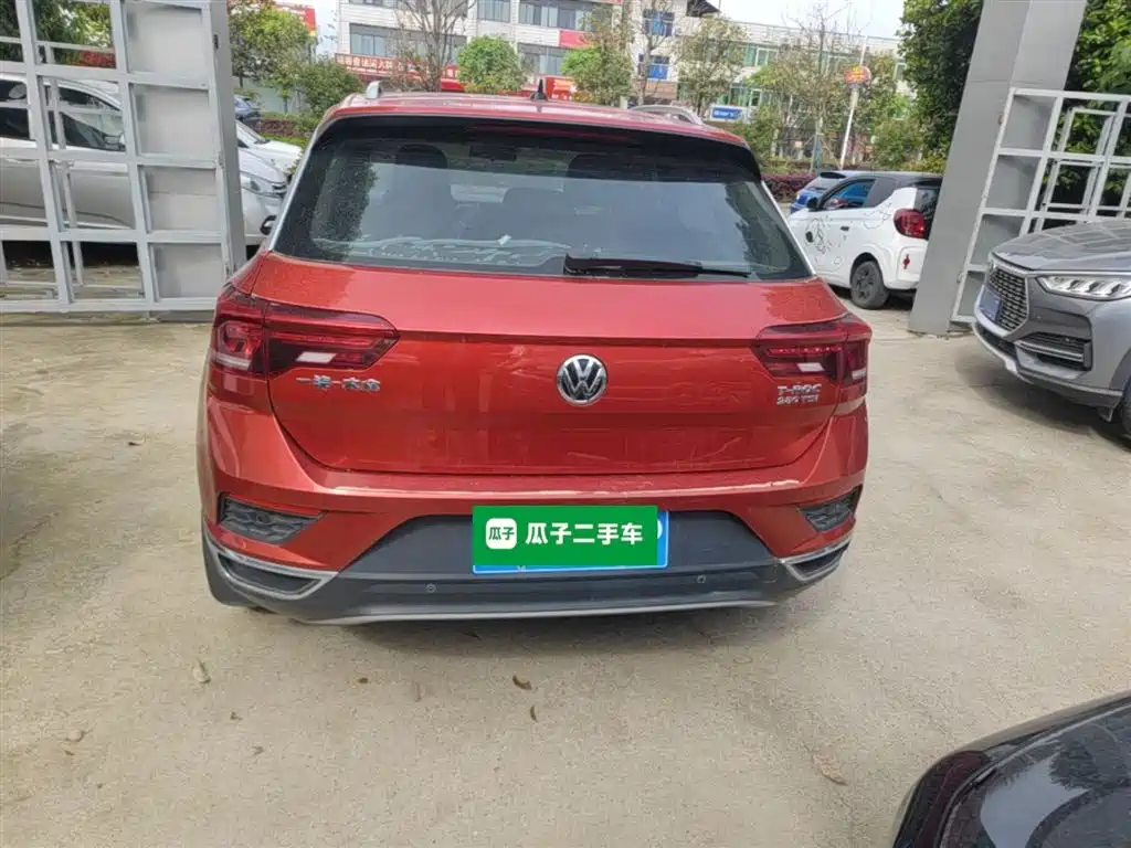 Volkswagen T-ROC 2018 280TSI DSG 2WD Comfort (China V) фото 6