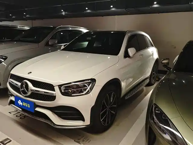 MERCEDES-BENZ GLC
