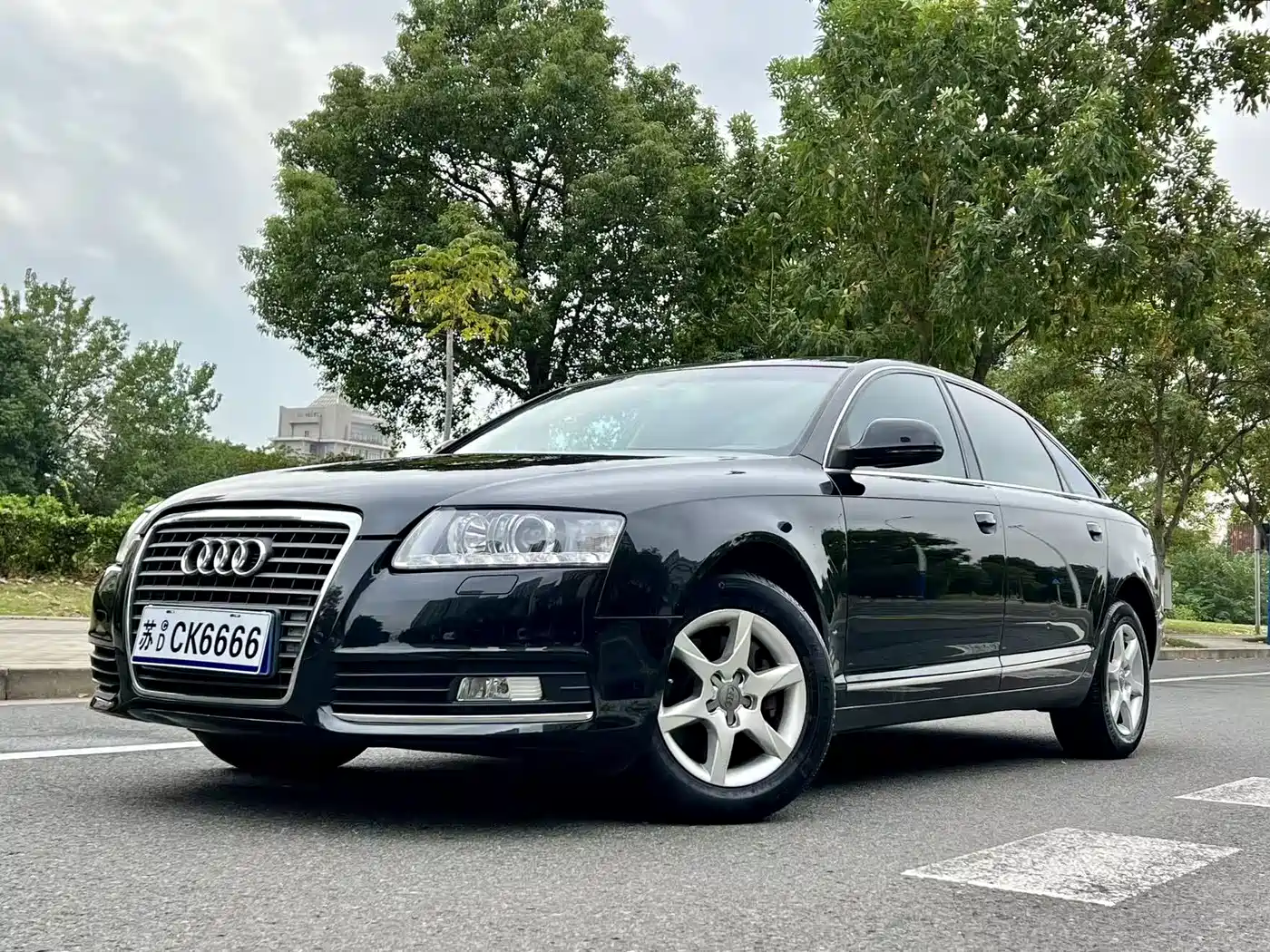 Audi A6L 2011 Model 2.0 TFSI Auto Standard