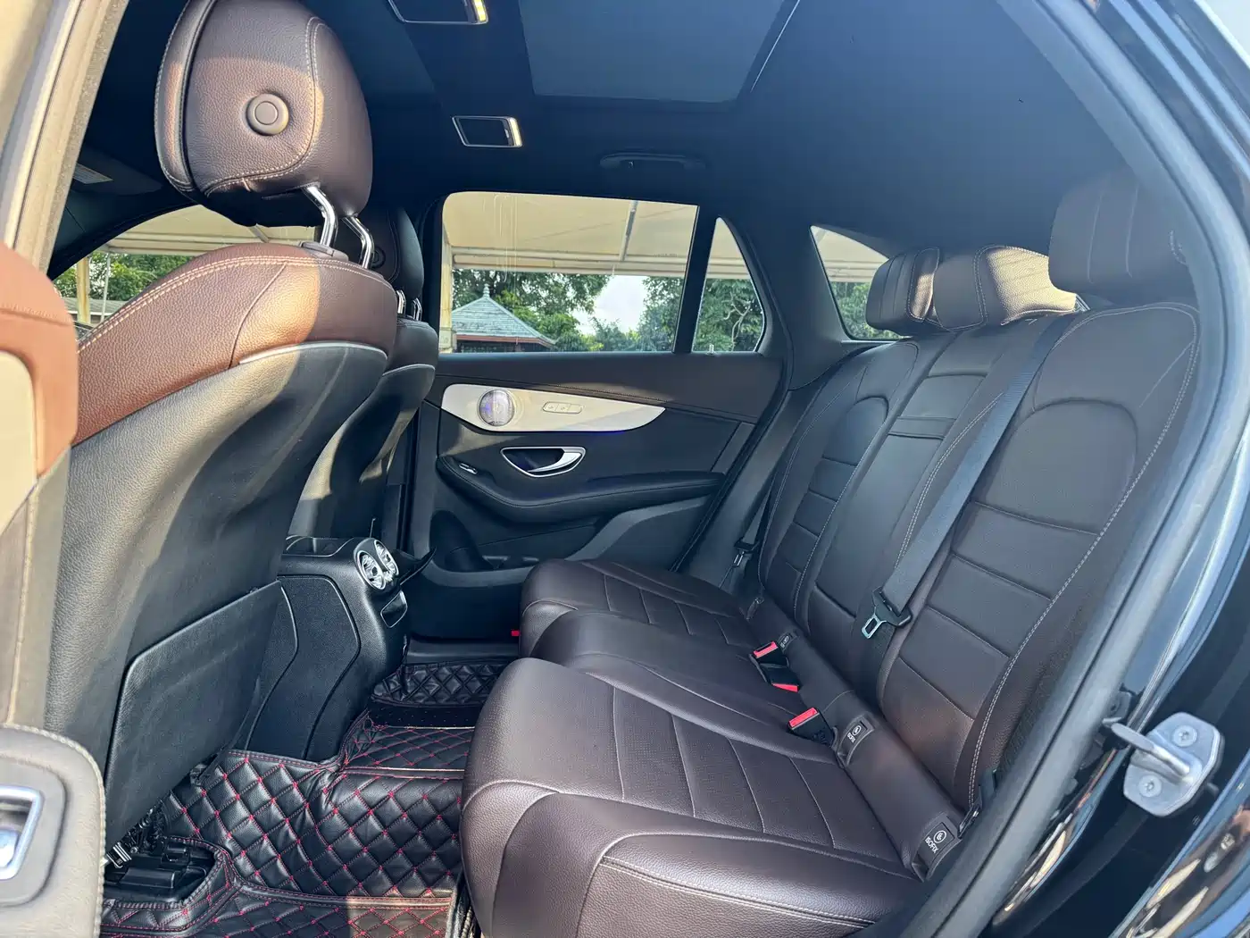 Mercedes-Benz GLC 2020 Facelift GLC 260 L 4MATIC Dynamic фото 5