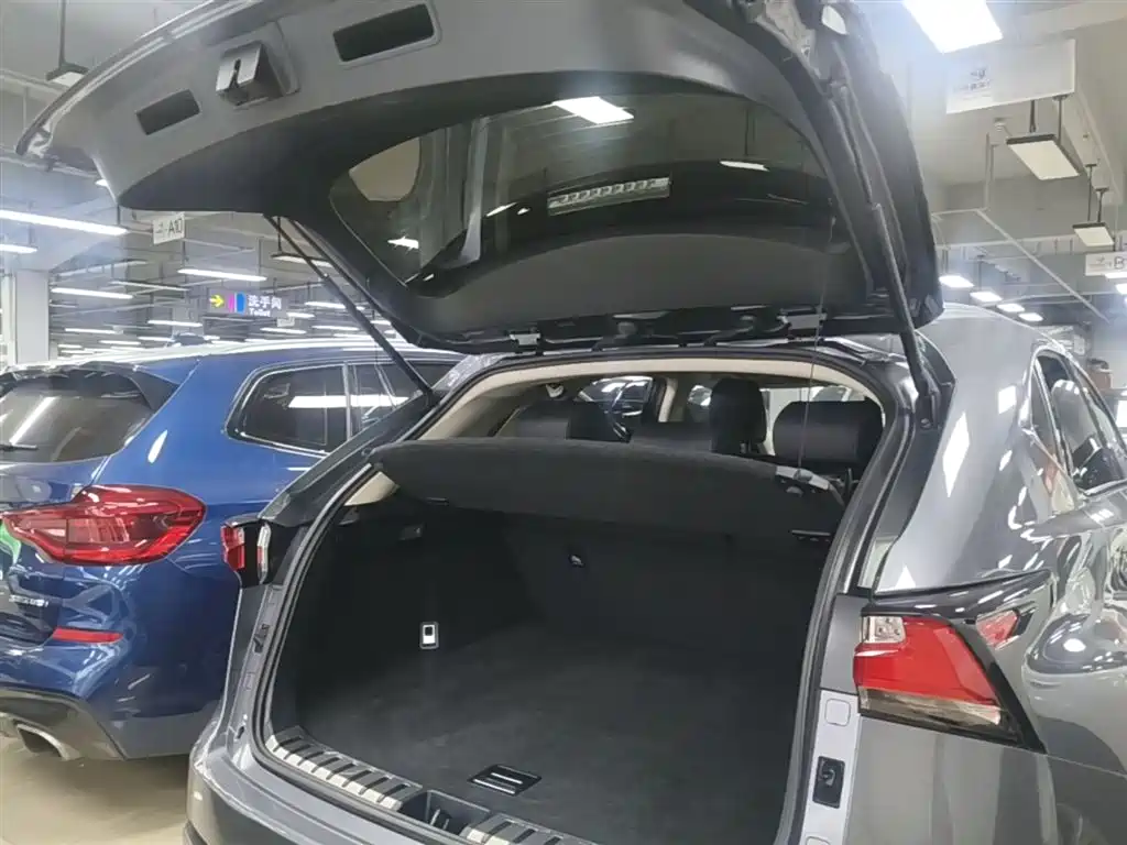 Lexus NX 2015 200t AWD F Sport фото 19