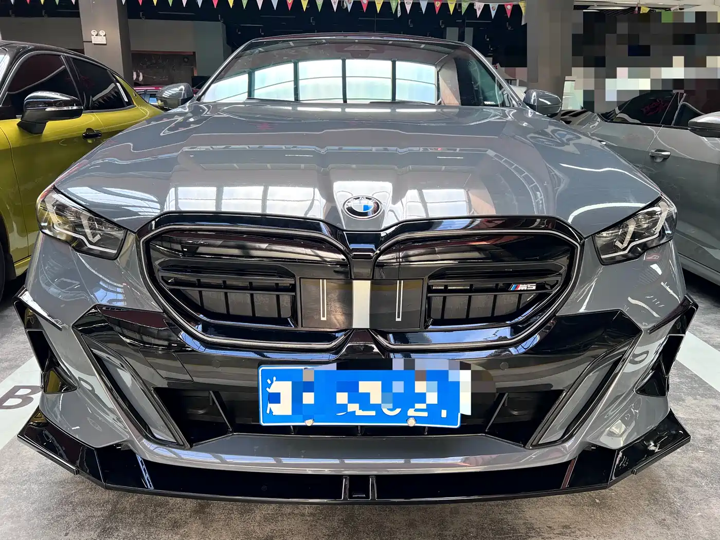 BMW 5 Series 2024 525Li M Sport Package фото 2